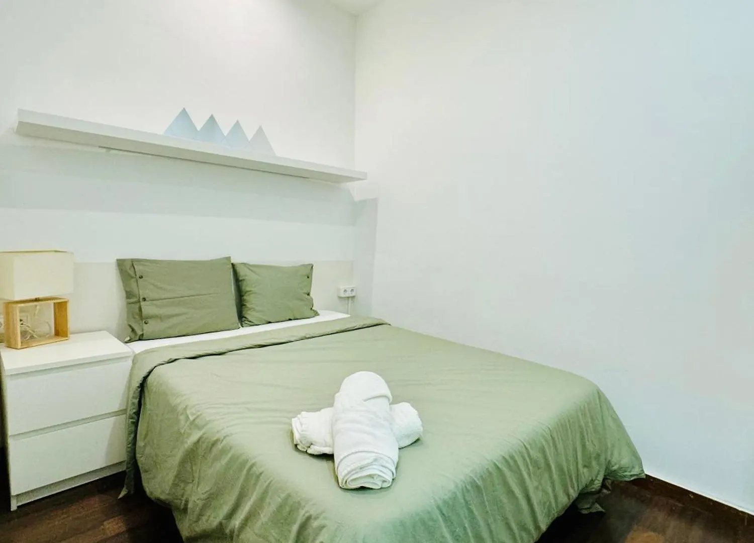 032 Center Barca 32 Apartment Barcelona 0*,  Spain